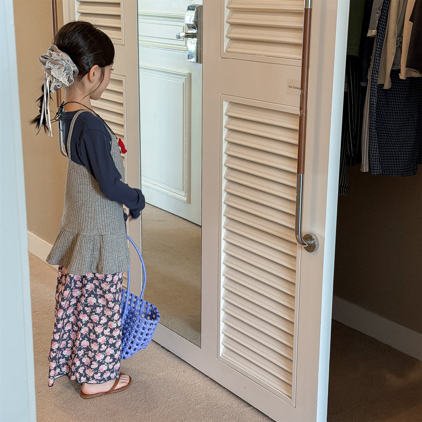 ロングパンツ・スウェットパンツ Lace Wide Leg Cropped Pants レース ワイドパンツ【mh0011949】