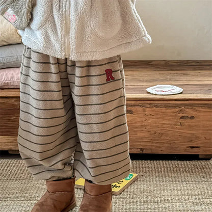 ロングパンツ・スウェットパンツ キッズパンツ ボーダーワッペン裏フリースロングスウェットパンツ【mh0008449】