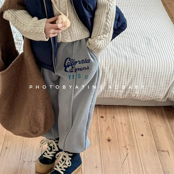 ロングパンツ・スウェットパンツ キッズパンツ レターロゴプリント裏フリースロングスウェットパンツ【mh0008450】