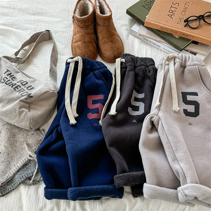 ロングパンツ・スウェットパンツ キッズパンツ ロゴプリント裏フリースロングスウェットパンツ【mh0008465】