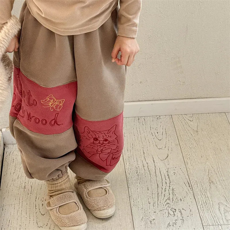 ロングパンツ・スウェットパンツ キッズパンツ ねこキャット刺繍パッチワークロングスウェットパンツ【mh0008473】