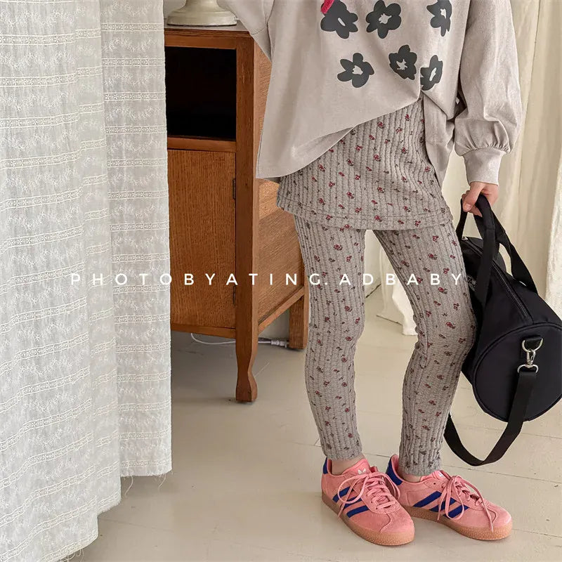 レギンスパンツ キッズパンツ フラワープリントスカートドッキングリブレギンスパンツスカッツ【mh0008631】