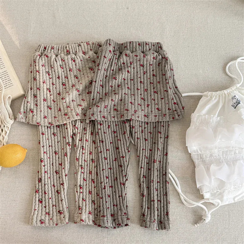 レギンスパンツ キッズパンツ フラワープリントスカートドッキングリブレギンスパンツスカッツ【mh0008631】