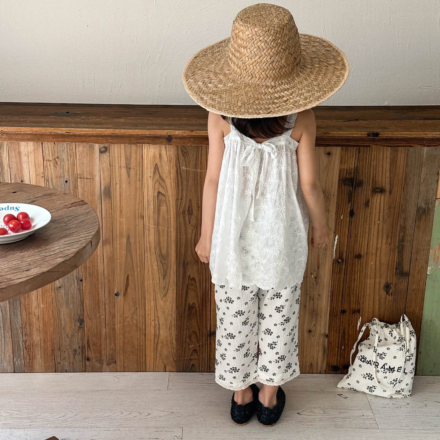 タンクトップ・キャミソール・ノースリーブトップス 裾レースキャミソールチュニックブラウス【mh0009396】