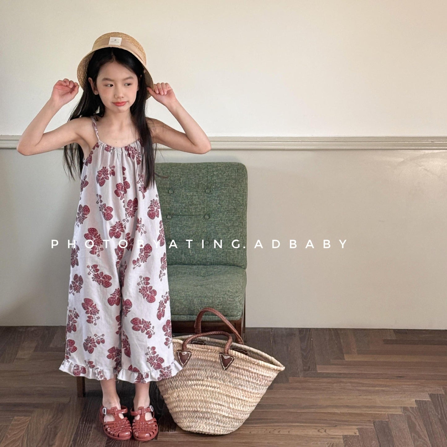 ノースリーブジャンプスーツ ストロベリープリントキャミソールジャンプスーツ【mh0010133】