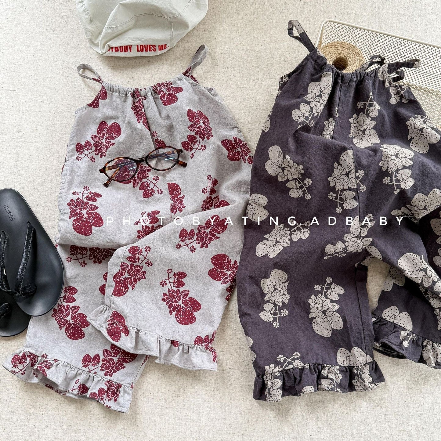 ノースリーブジャンプスーツ ストロベリープリントキャミソールジャンプスーツ【mh0010133】