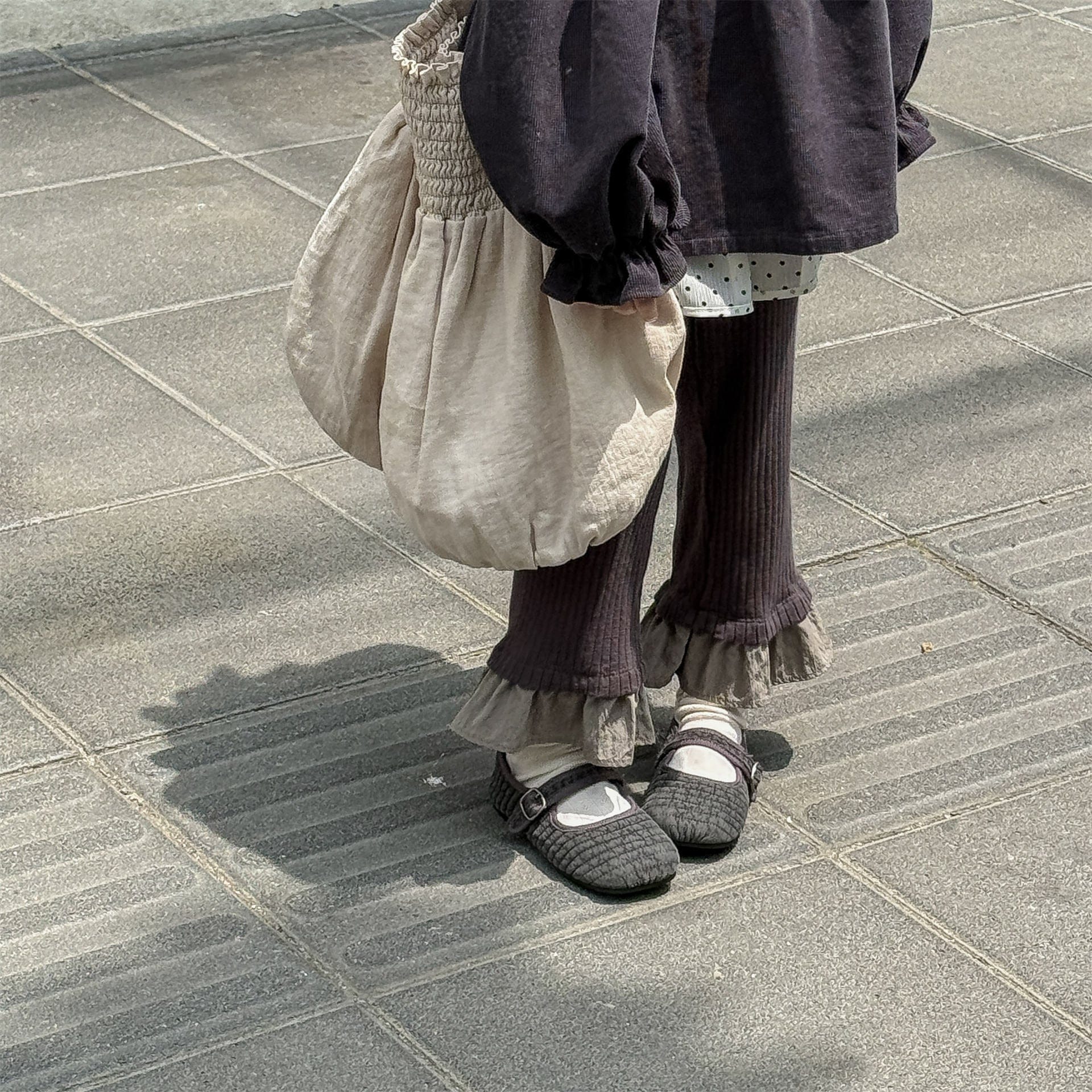 レギンスパンツ 裾フリルフレアレギンスパンツ【mh0010623】