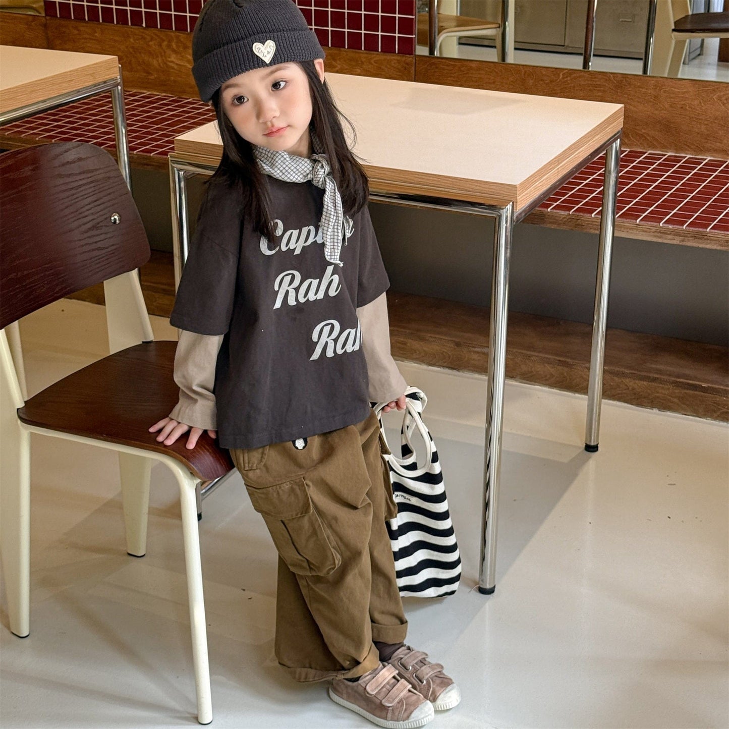 ロングパンツ・スウェットパンツ ワンポイント刺繍ストライプ/無地ワイドルーズカーゴパンツ【mh0010637】