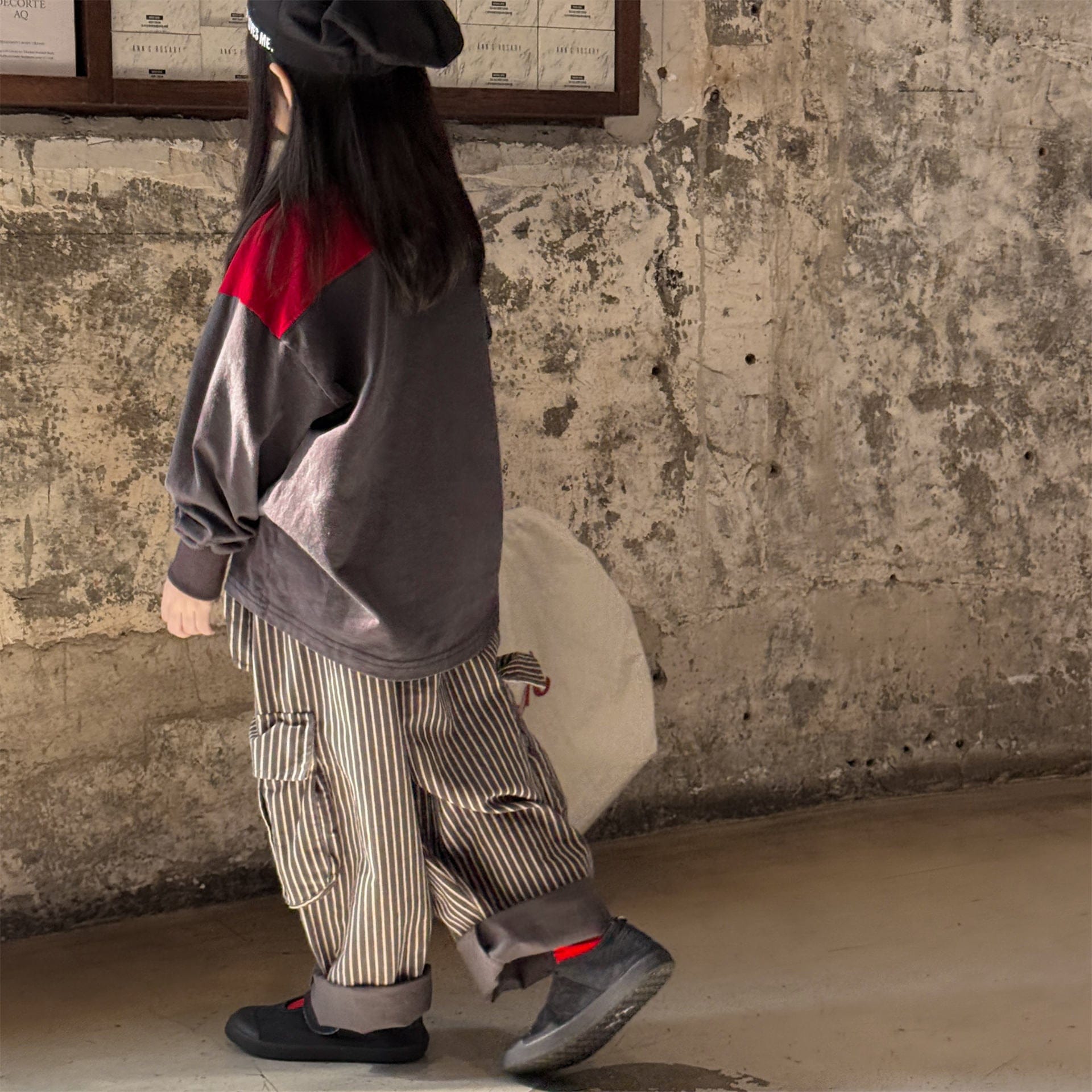 ロングパンツ・スウェットパンツ ワンポイント刺繍ストライプ/無地ワイドルーズカーゴパンツ【mh0010637】