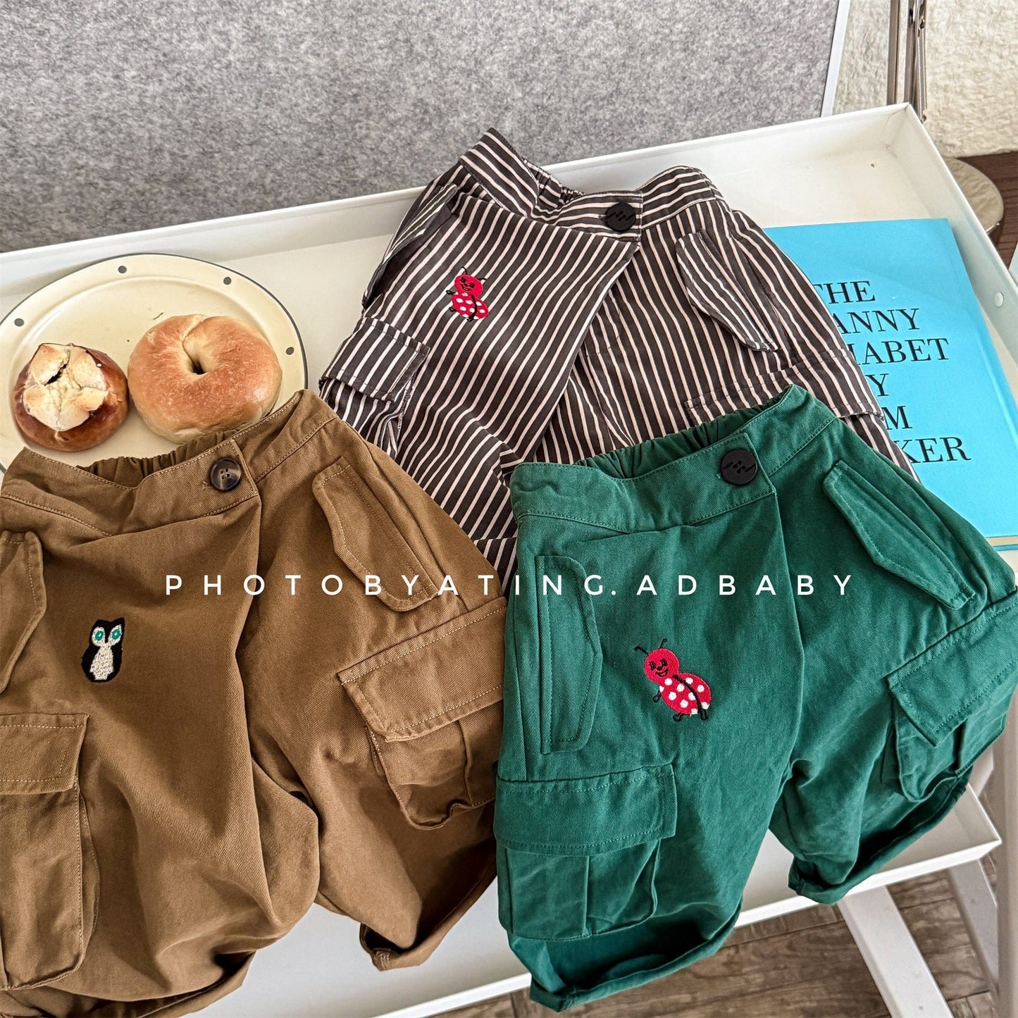 ロングパンツ・スウェットパンツ ワンポイント刺繍ストライプ/無地ワイドルーズカーゴパンツ【mh0010637】