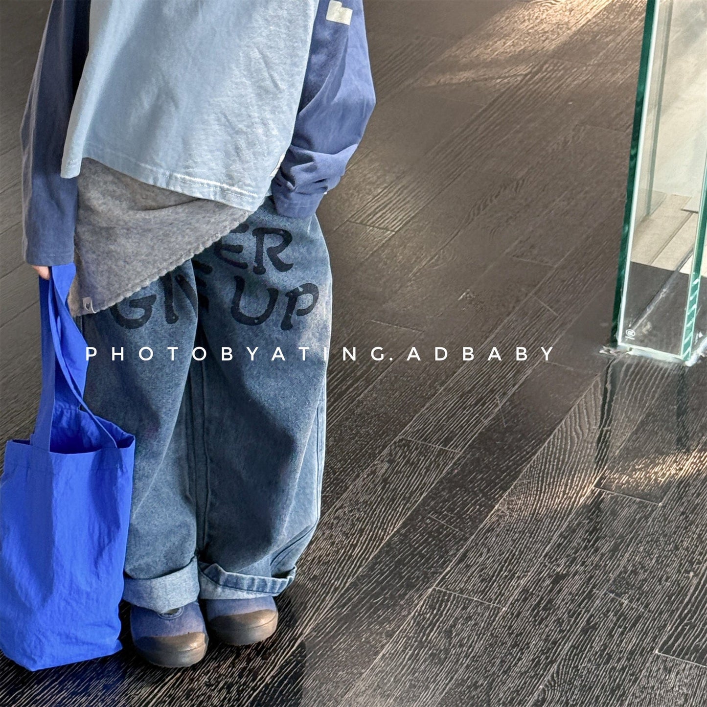 デニムパンツ レターロゴプリントルーズストレートデニムパンツジーンズ【mh0010638】