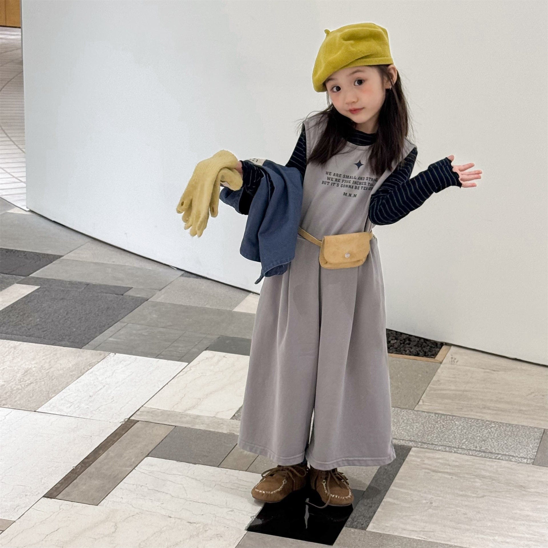 ノースリーブジャンプスーツ レターロゴプリントノースリーブワイドタックパンツジャンプスーツ【mh0010639】