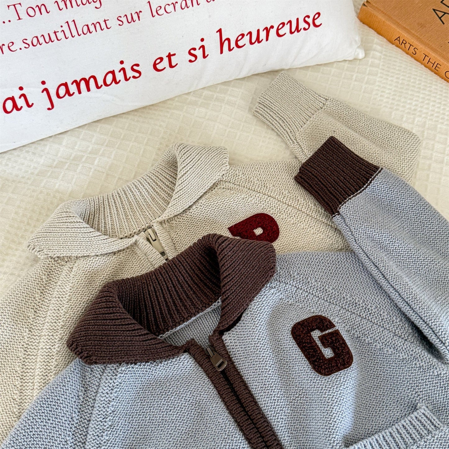 カーディガン・パーカー ワッペン付きジップアップニットカーディガンセーター【mh0010903】