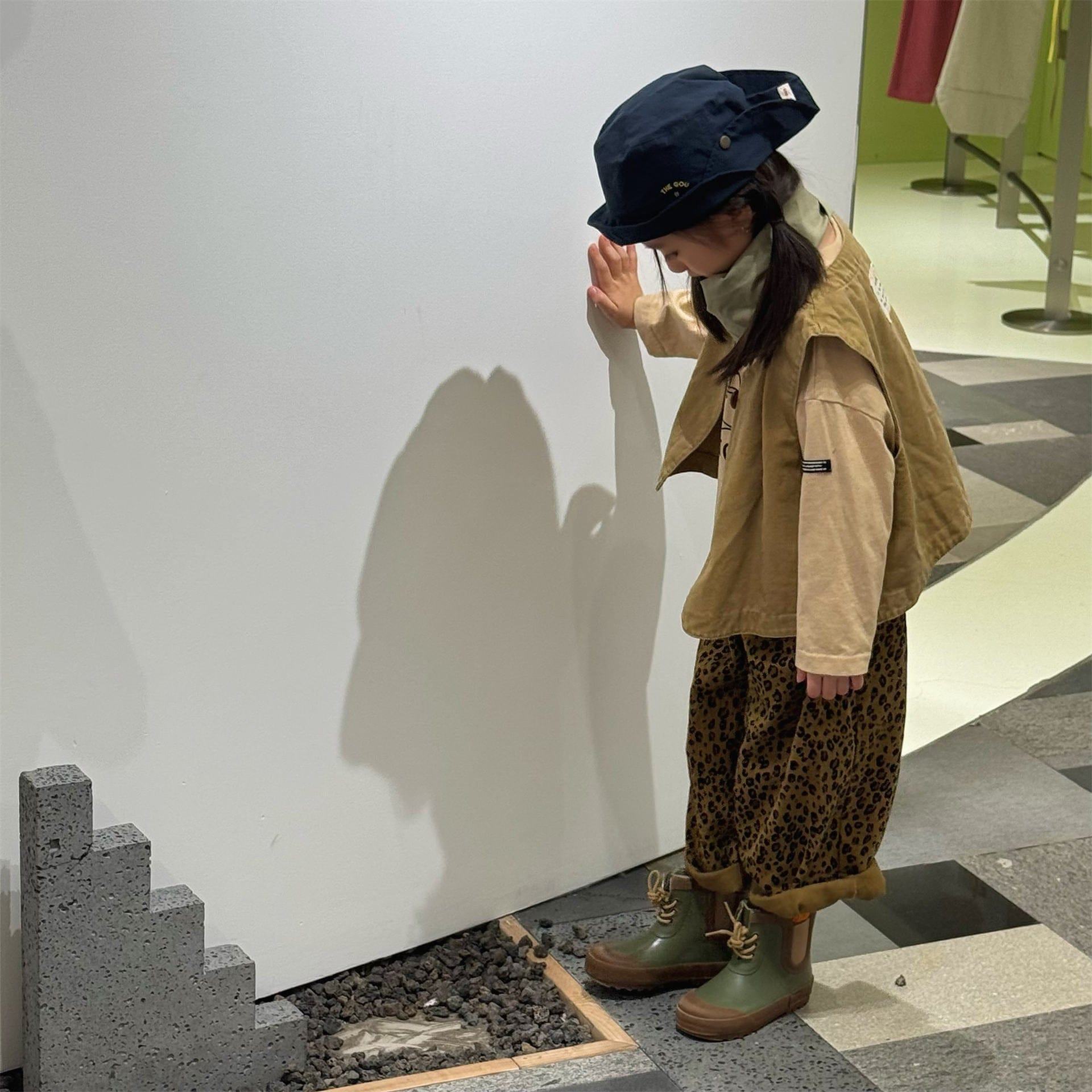 ロングパンツ・スウェットパンツ レオパード柄ワイドデニムパンツ【mh0010904】