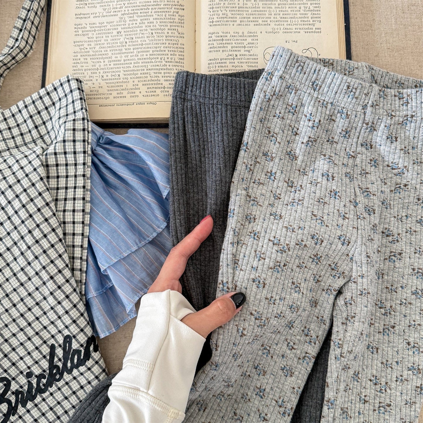 レギンスパンツ レースパッチスリットリブレギンスパンツ【mh0010908】