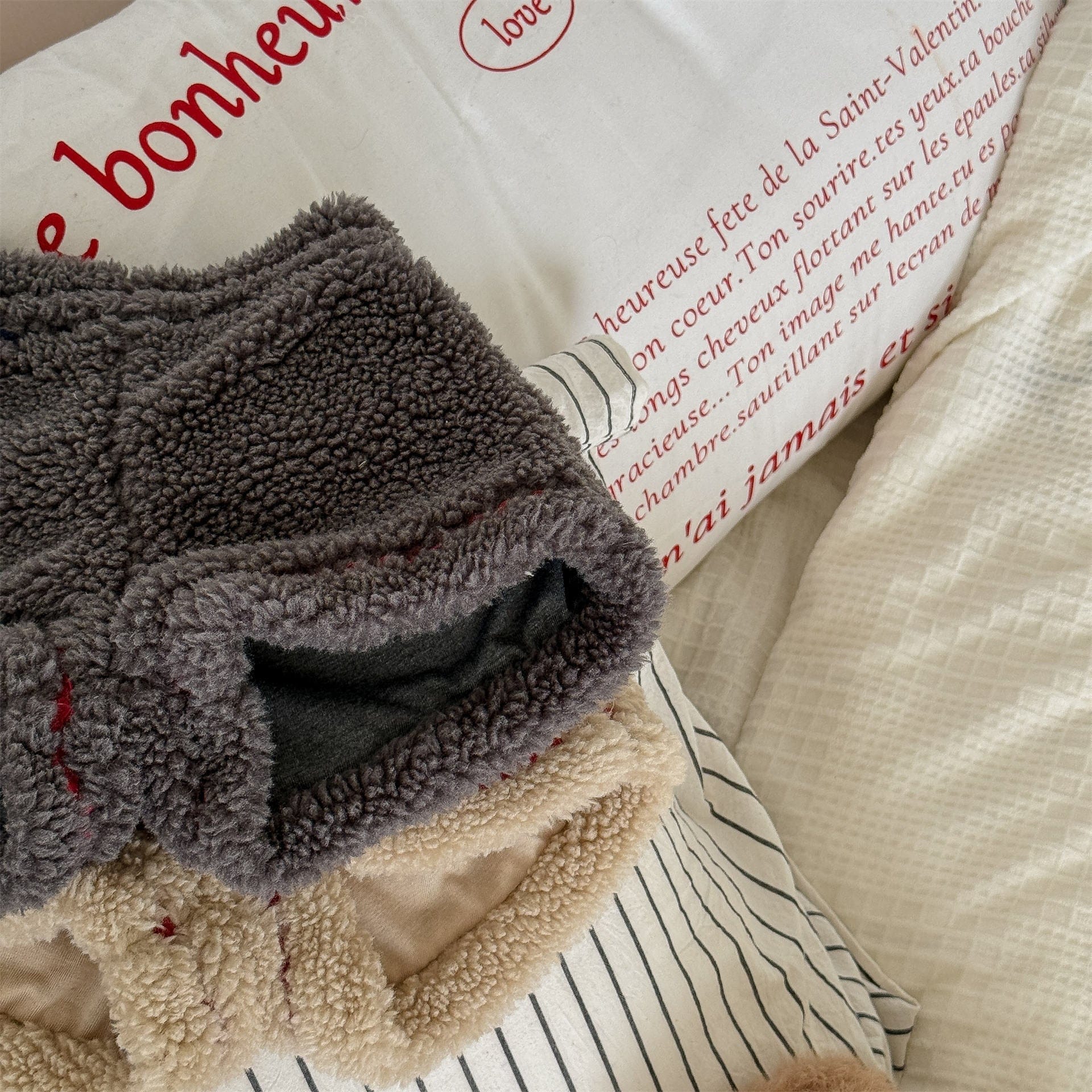 ハーフパンツ・ショートパンツ ボアショートパンツカラーステッチもこもこあったかボトムス【mh0010910】