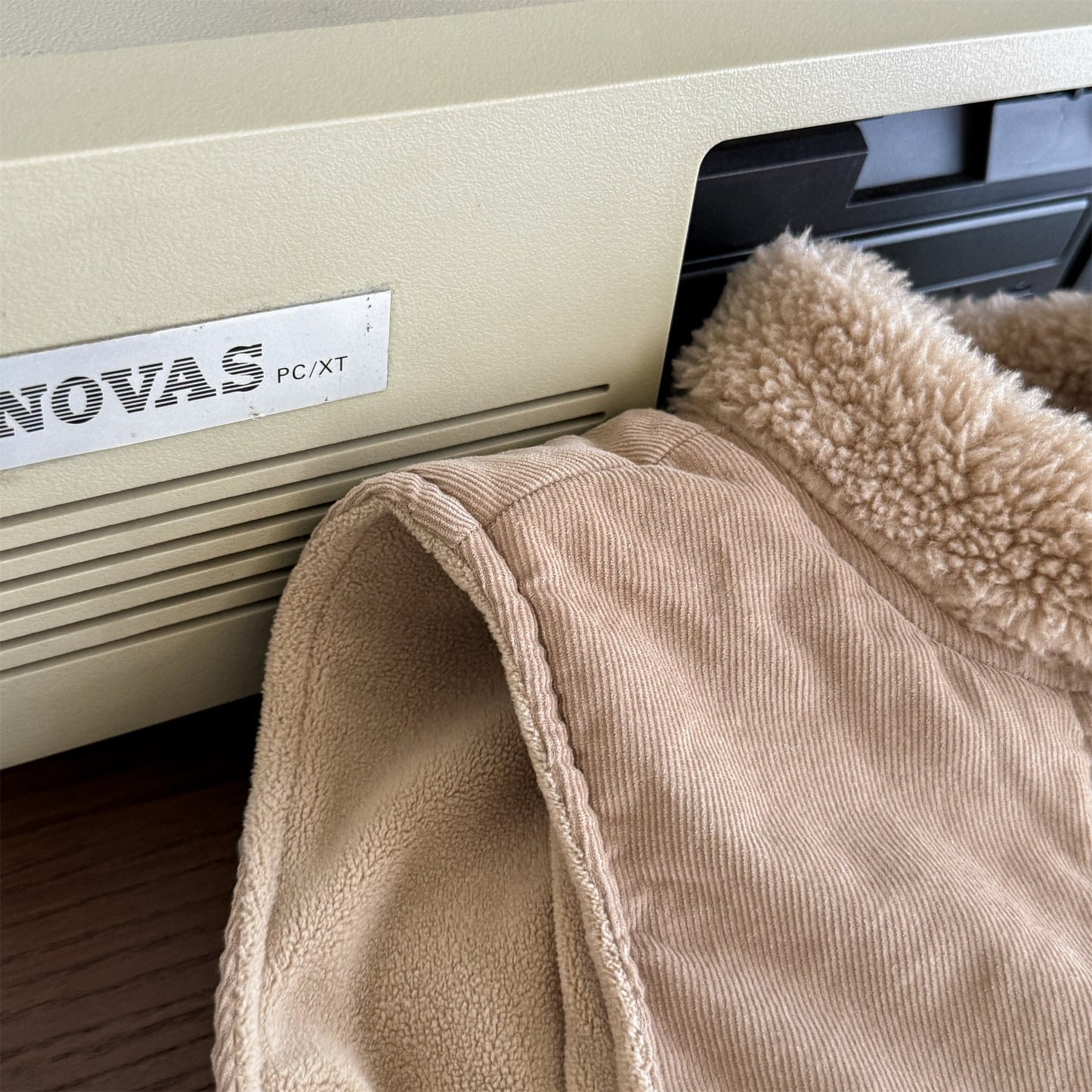 ベスト ボア襟コーデュロイキルティングベスト刺繍入りアウター【mh0010915】