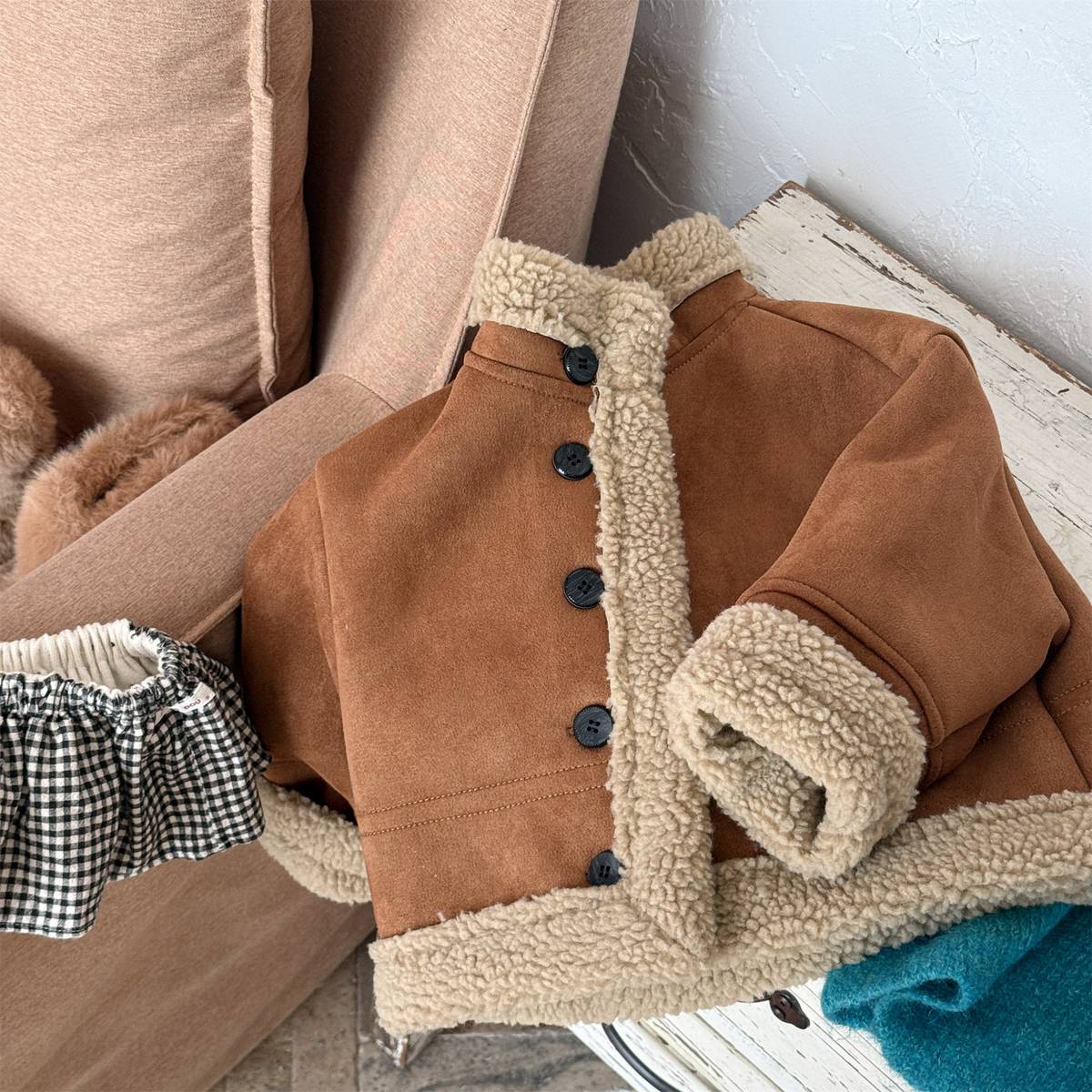 ショートコート・ジャケット・ジャンパー フェイクムートンジャケット ボア裏地 スエード調素材 もこもこアウター【mh0011404】