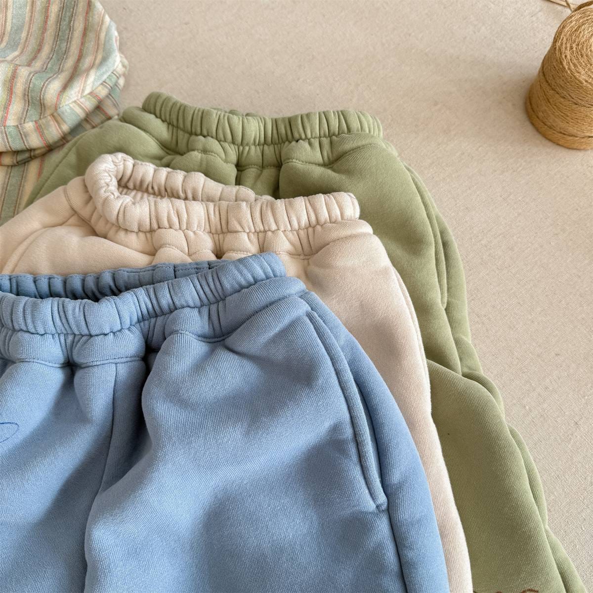 ロングパンツ・スウェットパンツ 裏起毛スウェットパンツ ロングパンツ 暖か長ズボン カジュアル【mh0011405】