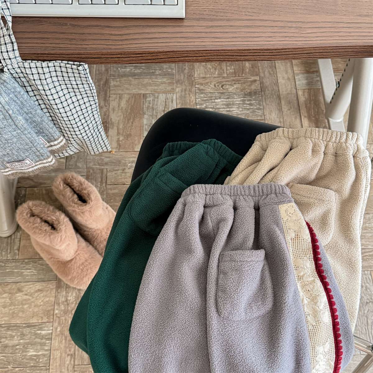 ロングパンツ・スウェットパンツ フリーススウェットパンツ サイドレースデザイン あったか長ズボン【mh0011427】