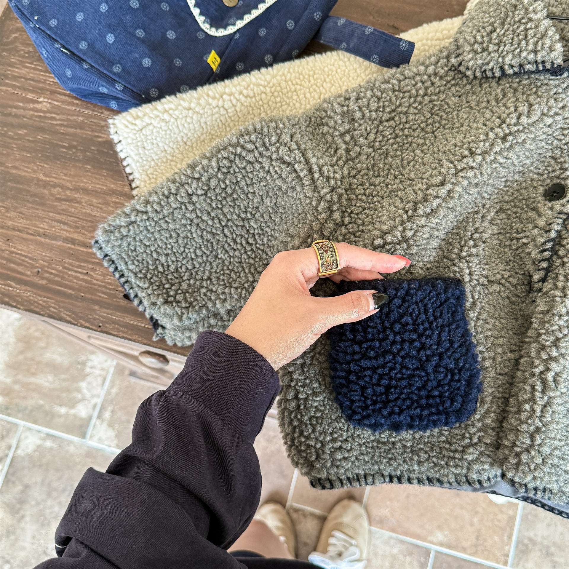 ショートコート・ジャケット・ジャンパー シープボアジャケット バイカラーポケット アウター 厚手 もこもこ防寒【mh0011437】