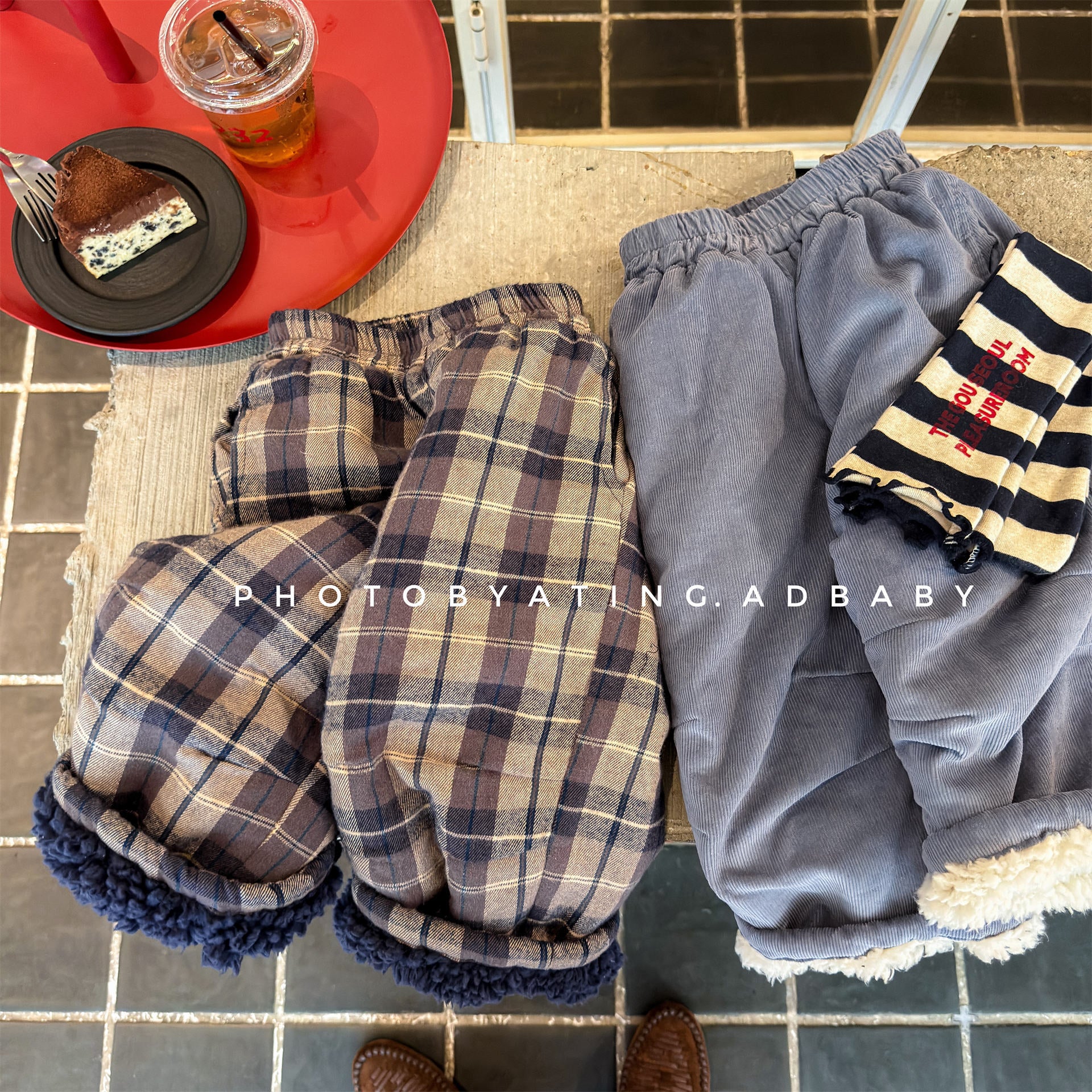 ロングパンツ・スウェットパンツ コーデュロイパンツ 裏ボア 裾ボア ゆったり ワイドパンツ ボトムス【mh0011606】