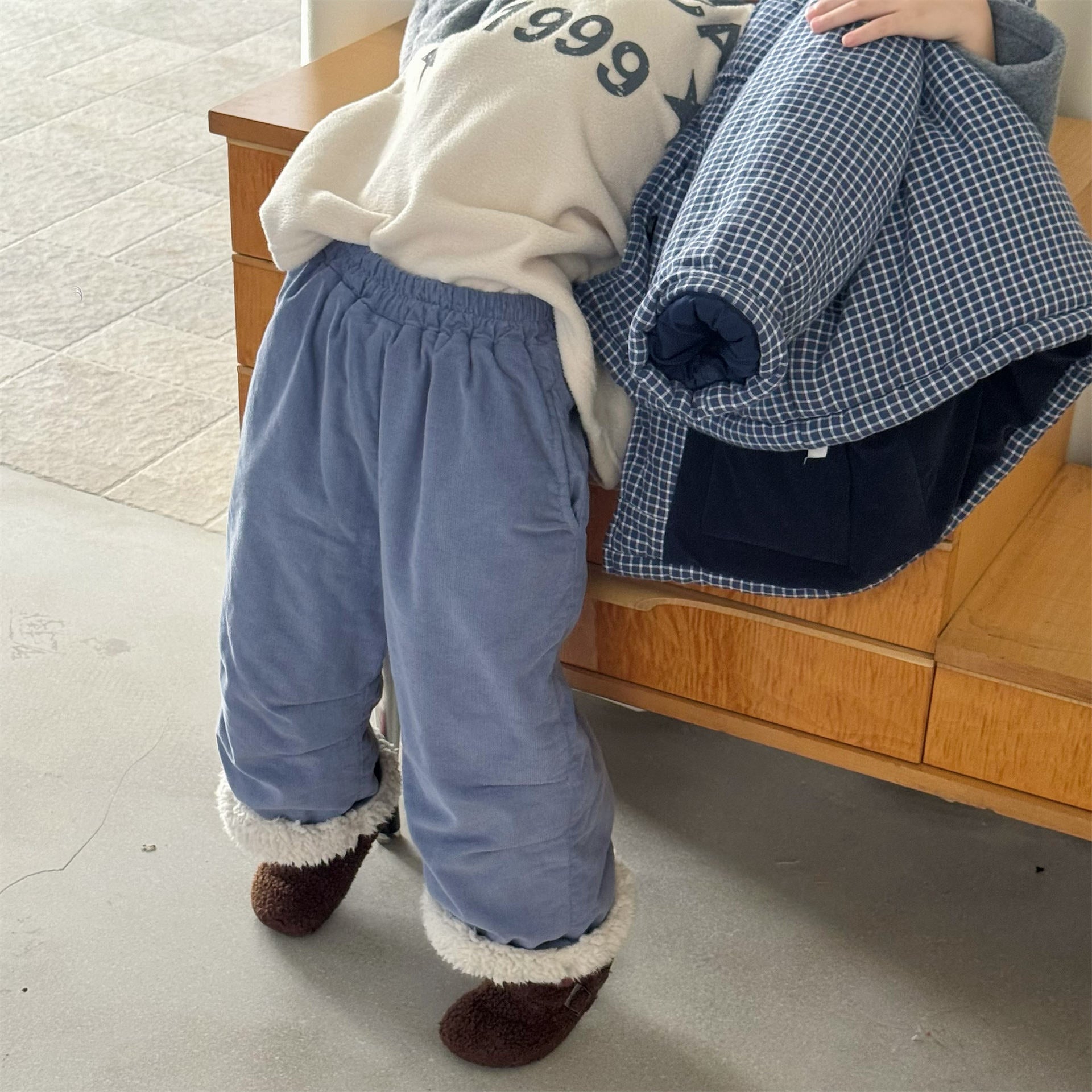 ロングパンツ・スウェットパンツ コーデュロイパンツ 裏ボア 裾ボア ゆったり ワイドパンツ ボトムス【mh0011606】