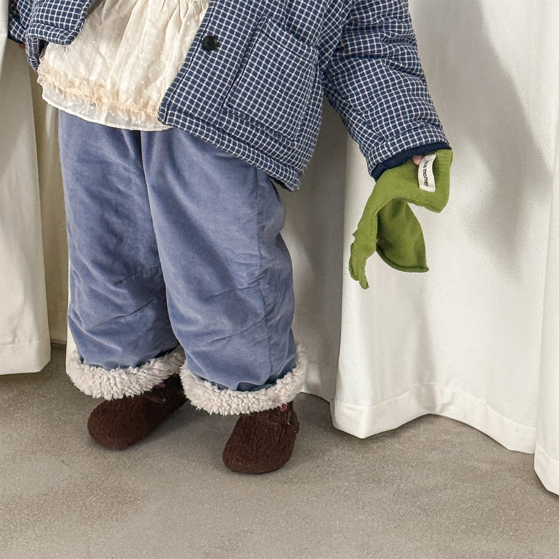 ロングパンツ・スウェットパンツ コーデュロイパンツ 裏ボア 裾ボア ゆったり ワイドパンツ ボトムス【mh0011606】