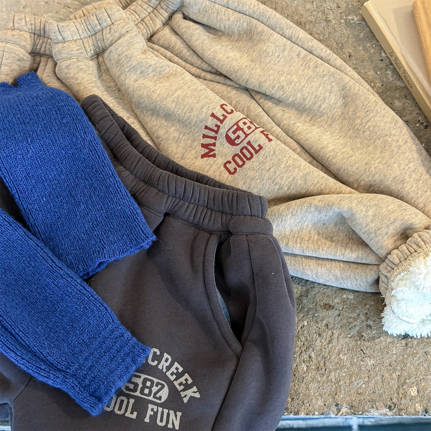 ロングパンツ・スウェットパンツ スウェットパンツ 裏ボア ロゴ刺繍 ゆったり ジョガーボトムス【mh0011607】