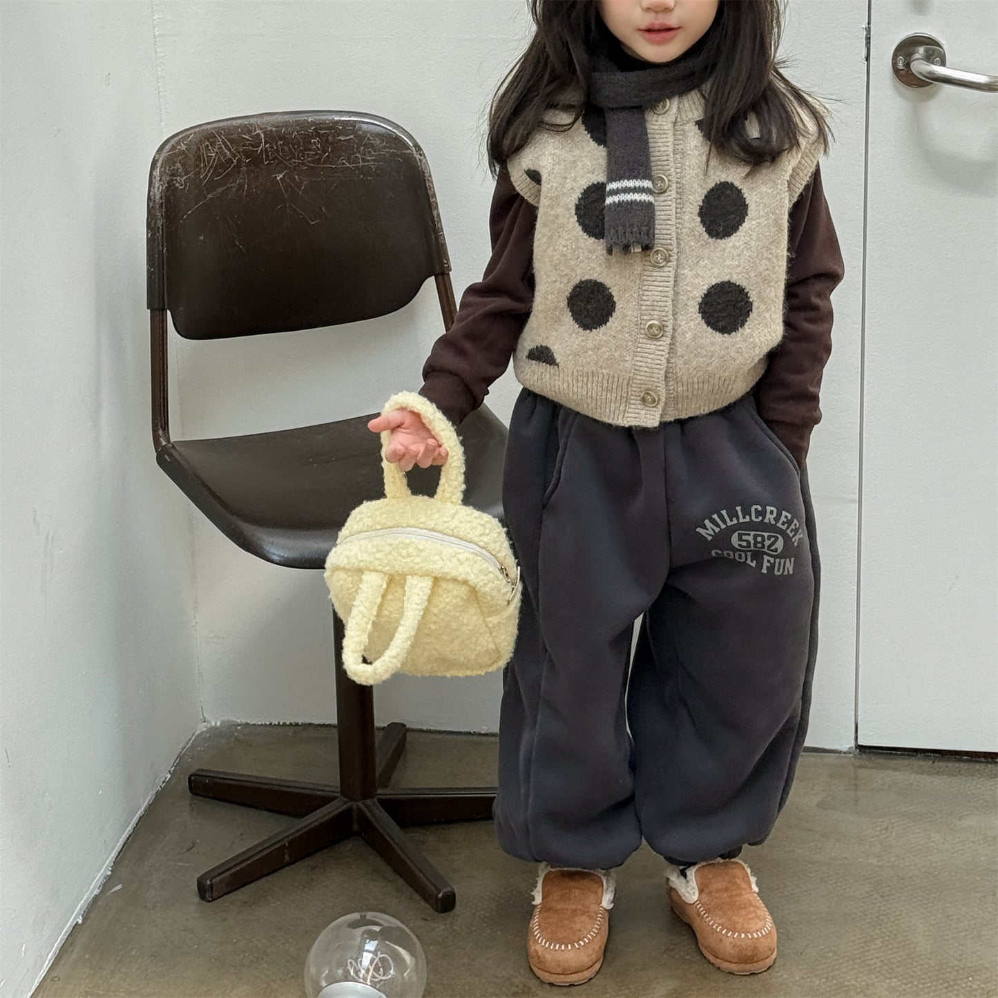 ロングパンツ・スウェットパンツ スウェットパンツ 裏ボア ロゴ刺繍 ゆったり ジョガーボトムス【mh0011607】