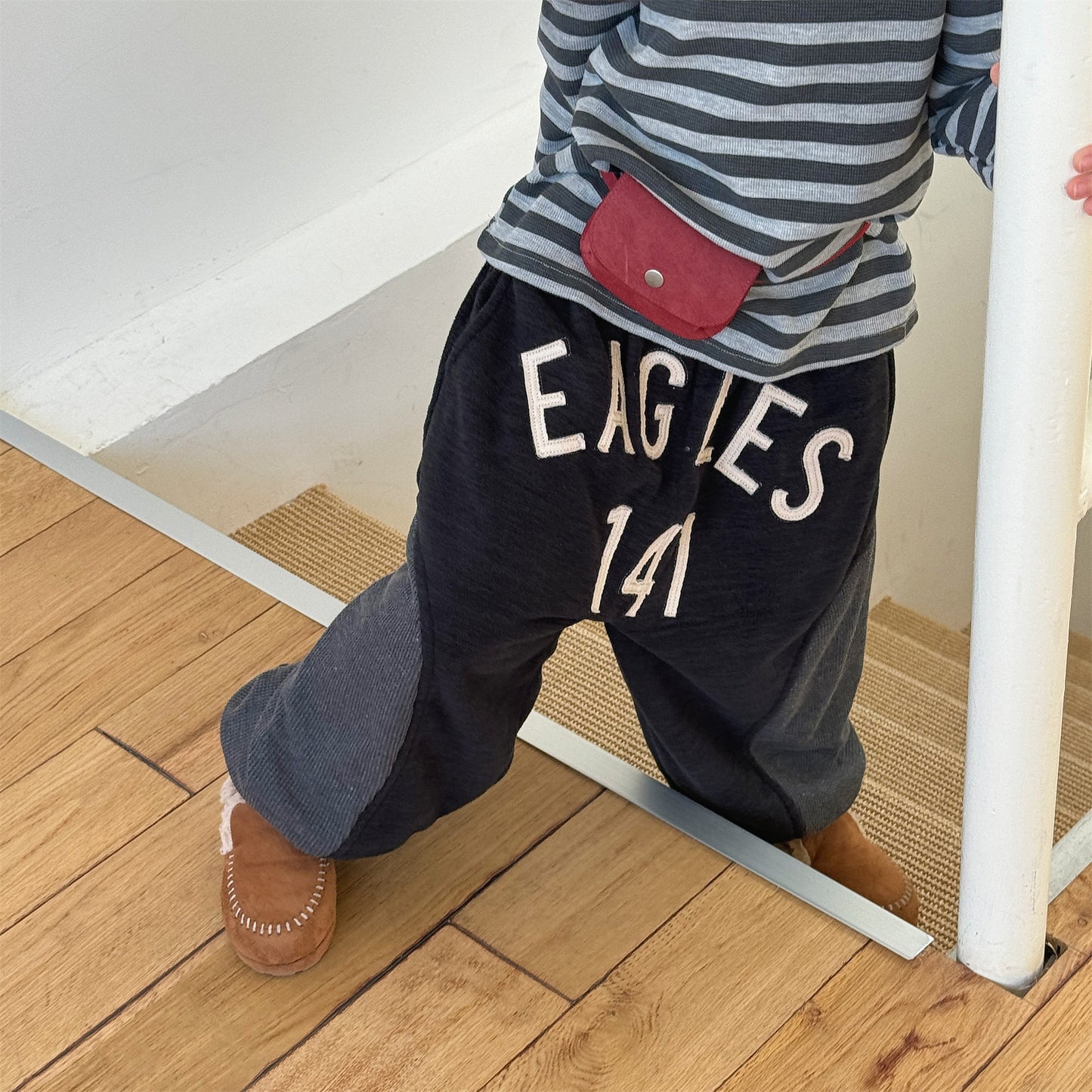 ロングパンツ・スウェットパンツ スウェットパンツ 裏ボア ビッグロゴ バイカラー ボリューム ボトムス【mh0011608】