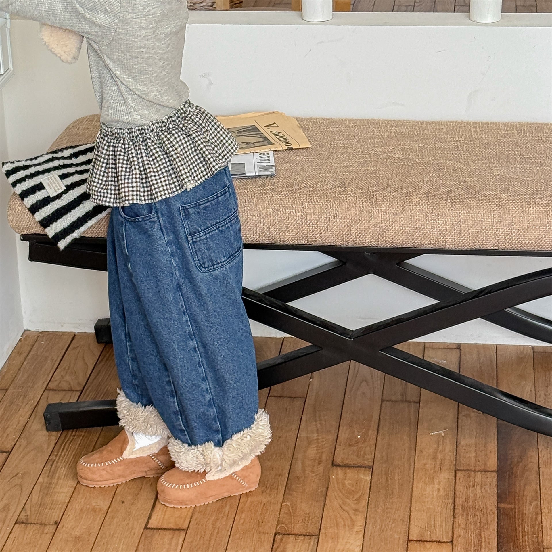 デニムパンツ デニムパンツ 裏ボア 裾ボア ドッキング ゆったり ボトムス【mh0011610】