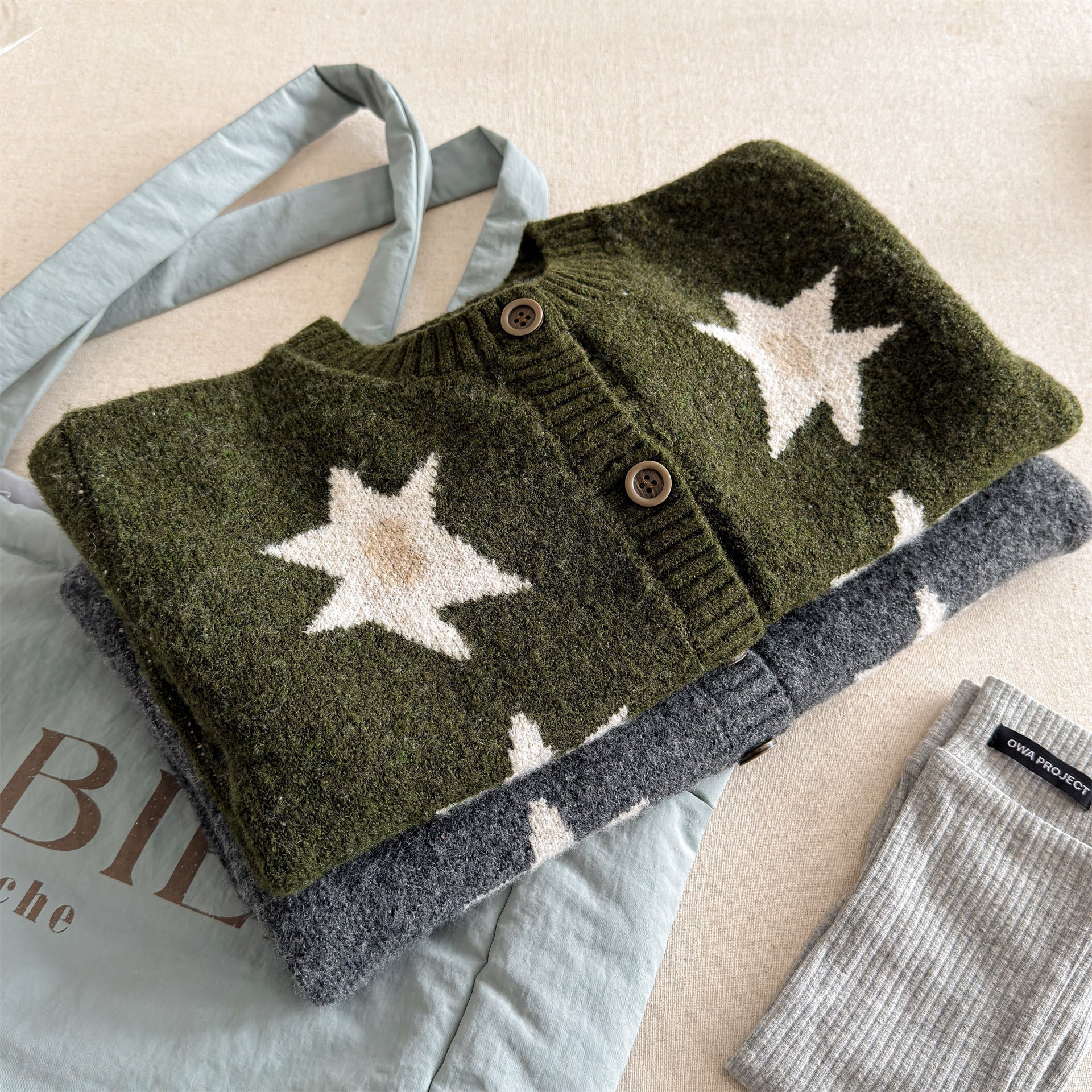 カーディガン・パーカー ニットカーディガン スター星 モノトーン ラグラン カジュアル アウター【mh0011612】