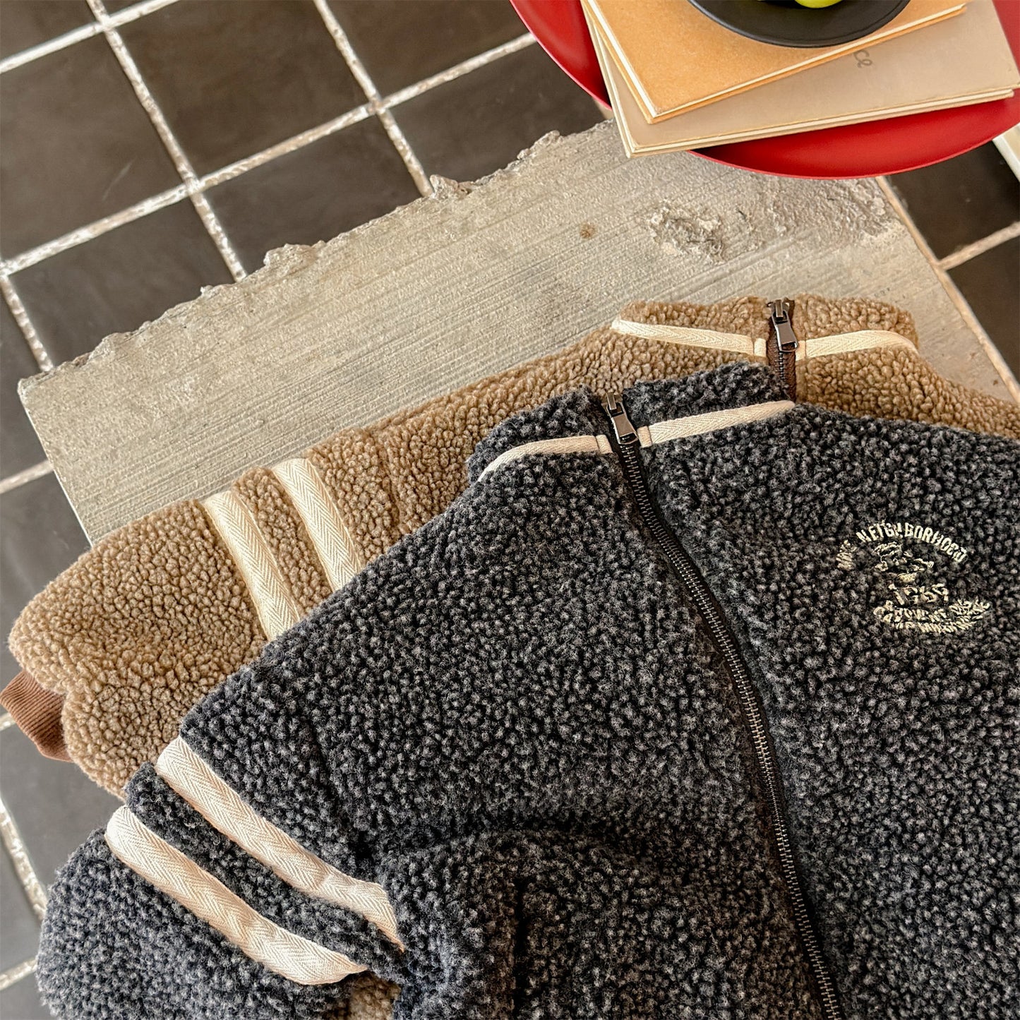 ショートコート・ジャケット・ジャンパー ボアフリースジャケット ダブルライン ジップアップ ボアブルゾン【mh0011903】