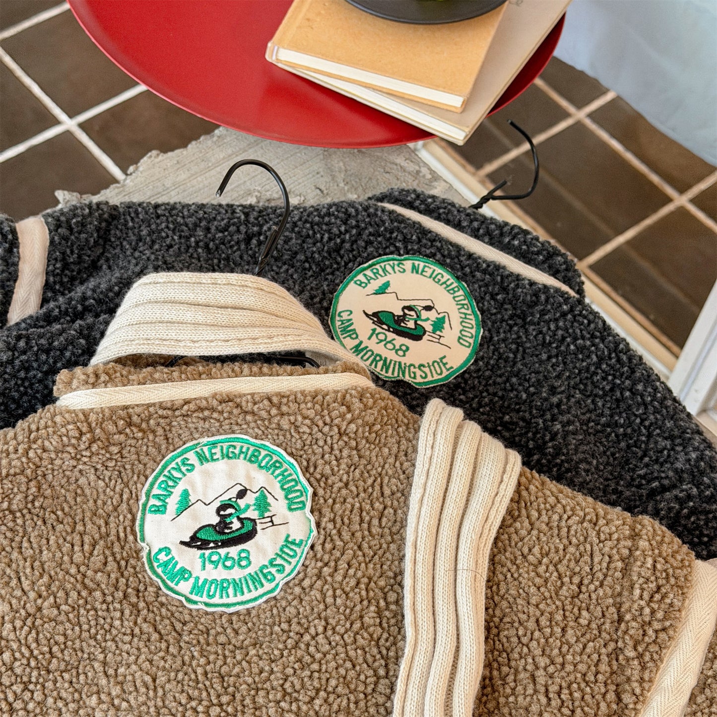 ショートコート・ジャケット・ジャンパー ボアフリースジャケット ダブルライン ジップアップ ボアブルゾン【mh0011903】