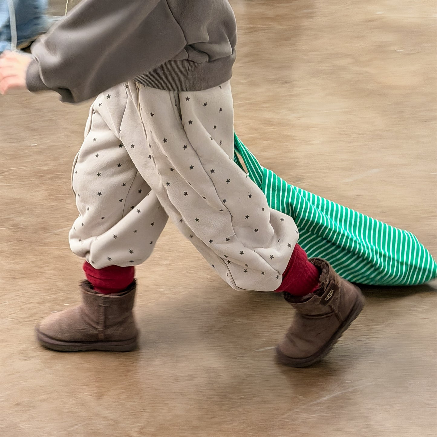 ロングパンツ・スウェットパンツ 裏ボアスウェットパンツ 星スタープリント 暖パン ジャージ【mh0011907】