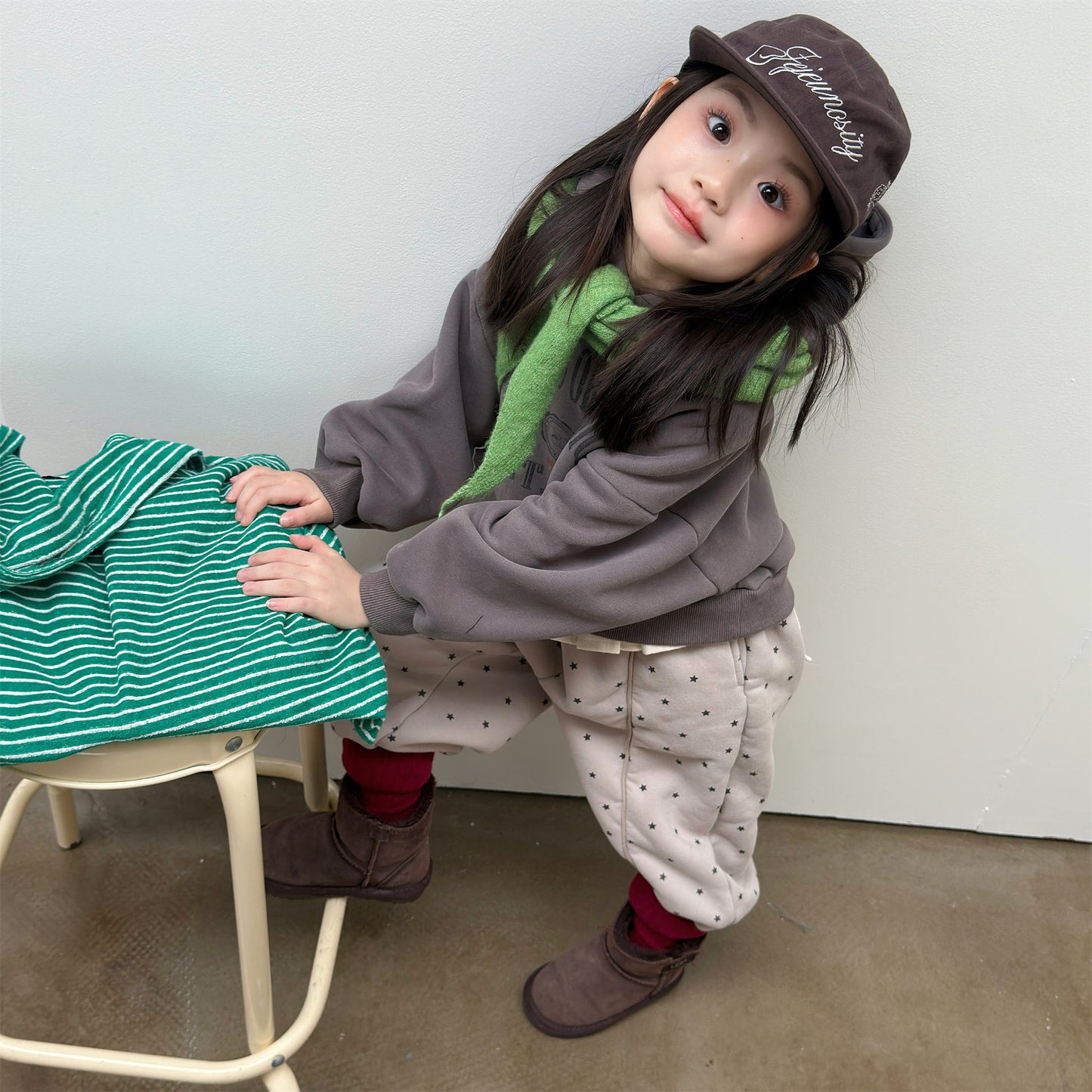 ロングパンツ・スウェットパンツ 裏ボアスウェットパンツ 星スタープリント 暖パン ジャージ【mh0011907】