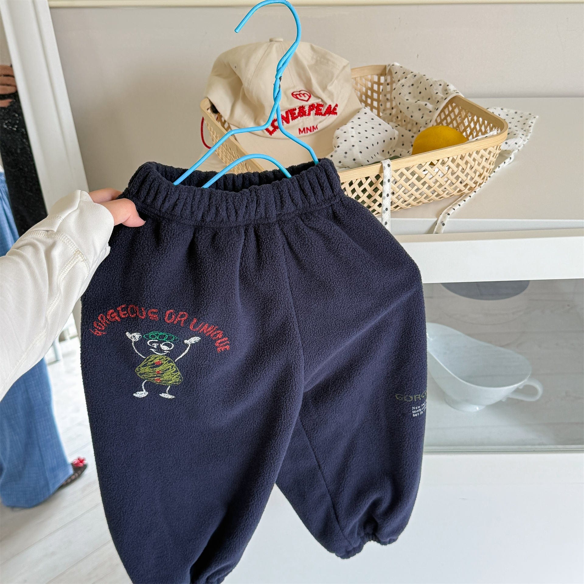 ロングパンツ・スウェットパンツ Navy / 80cm 刺繍入りコーラルベルベットジョガーパンツ裏起毛あったかボトムス【mh0010911】