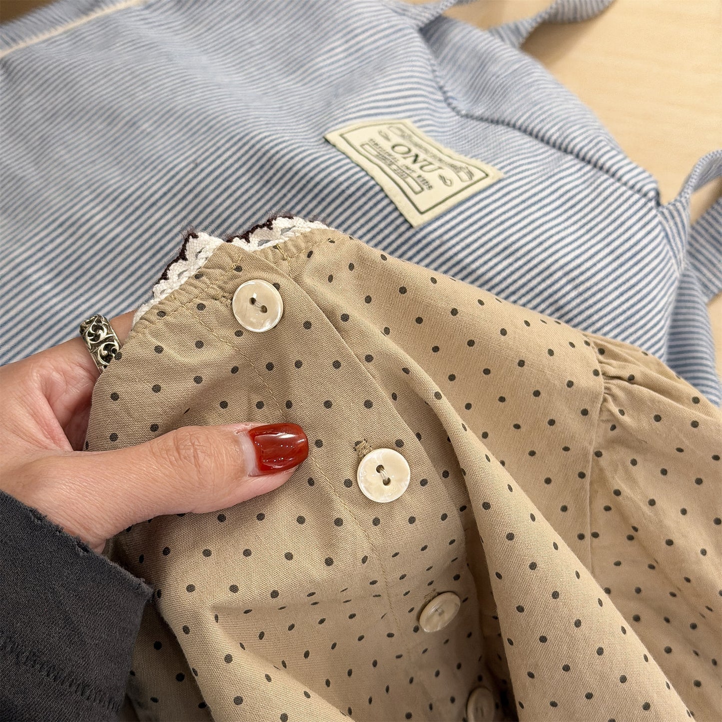 長袖シャツ・ブラウス Polka Dot Lace Puff Sleeve Shirt ドット柄 レース パフスリーブ シャツ【mh0011950】