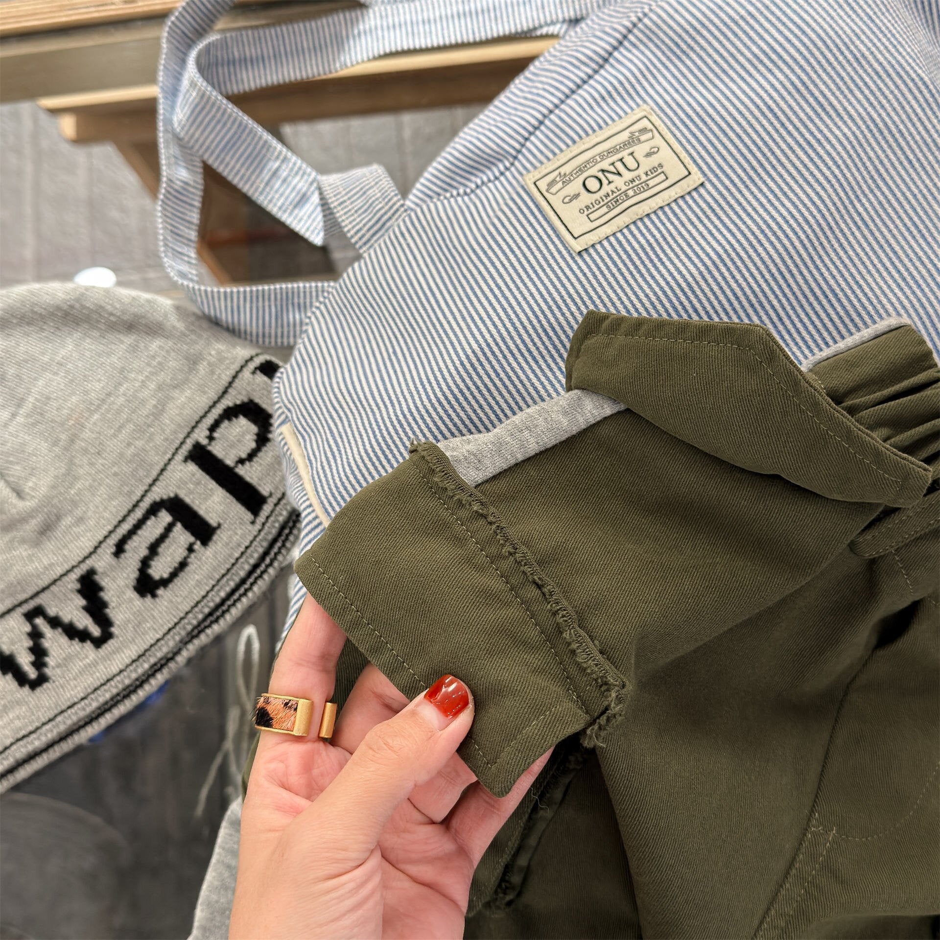 ロングパンツ・スウェットパンツ Spliced Sweatpants Cargo Pants 切り替え スウェット カーゴパンツ【mh0012080】