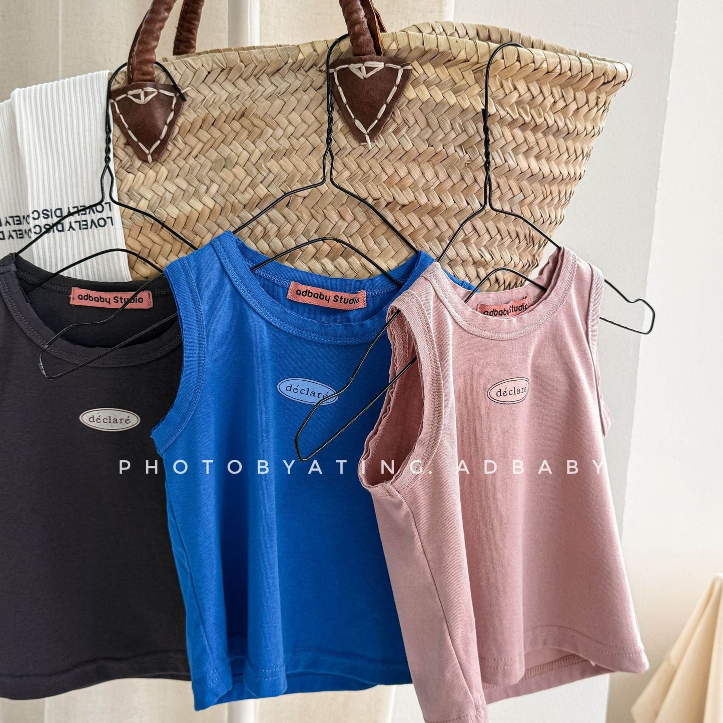 タンクトップ・キャミソール・ノースリーブトップス ワンポイントノースリーブTシャツタンクトップ【mh0009379】