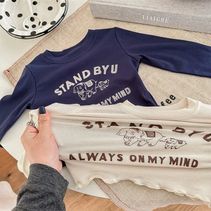 長袖Tシャツ キッズトップス 長袖Tシャツ 裾袖フリル レターロゴプリント ベージュ/ブルー/2カラー【mh0003941】