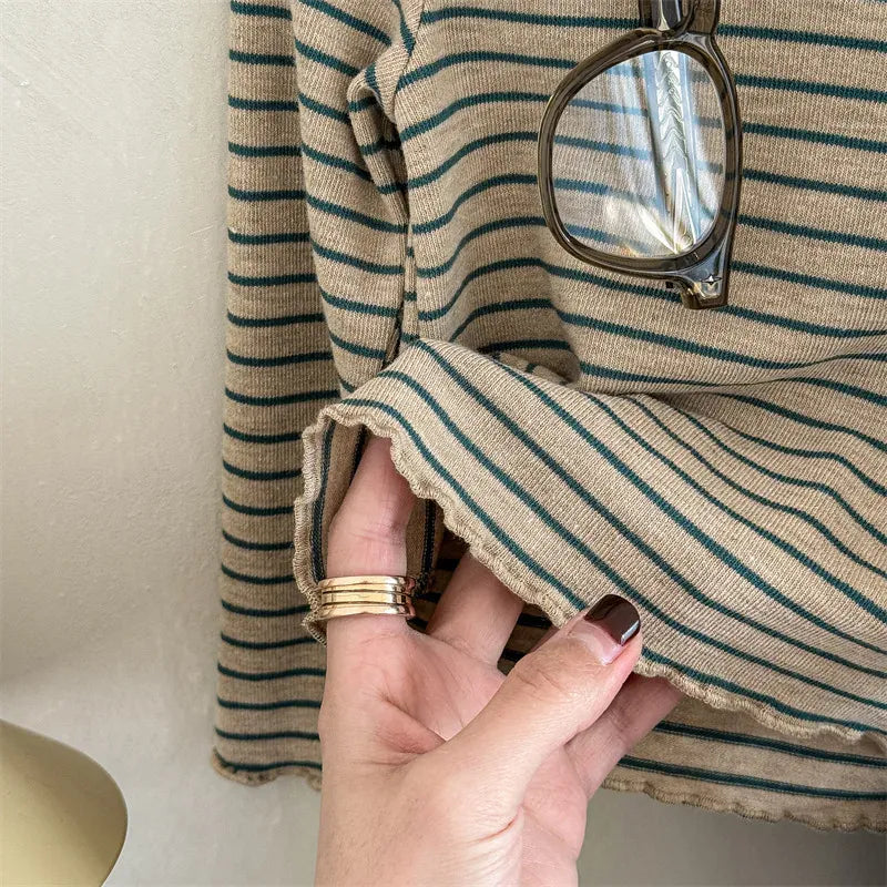 長袖Tシャツ キッズトップス シンプルベーシックボーダーフリルネック長袖Tシャツ【mh0008651】