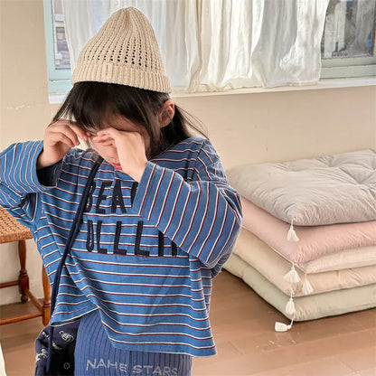 長袖Tシャツ キッズトップス ボーダーレターロゴアップリケ長袖Tシャツ【mh0008964】