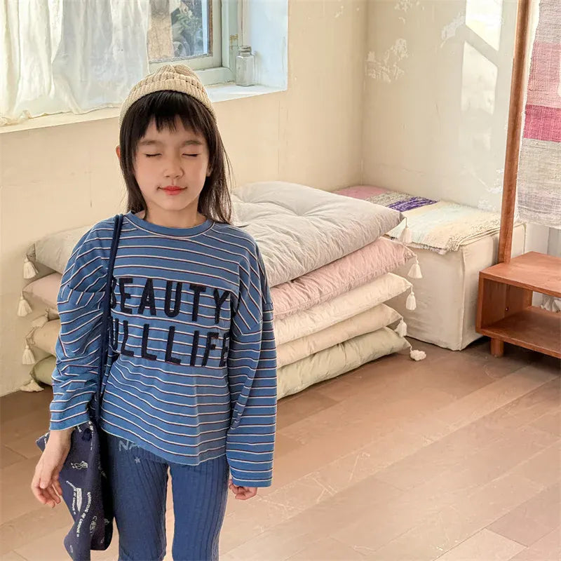 長袖Tシャツ キッズトップス ボーダーレターロゴアップリケ長袖Tシャツ【mh0008964】