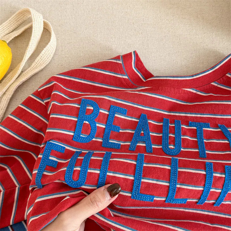 長袖Tシャツ キッズトップス ボーダーレターロゴアップリケ長袖Tシャツ【mh0008964】