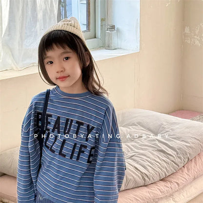 長袖Tシャツ キッズトップス ボーダーレターロゴアップリケ長袖Tシャツ【mh0008964】
