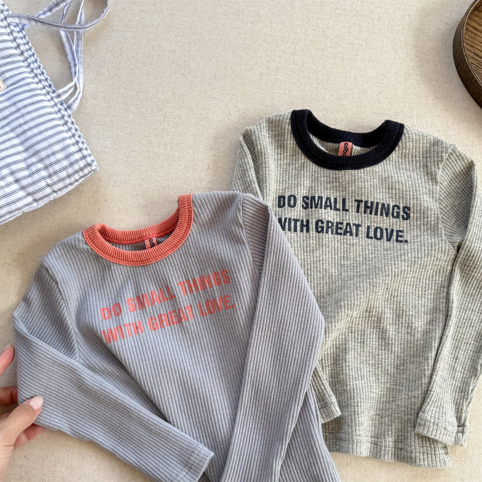 長袖Tシャツ ロゴプリント長袖リブTシャツダブルカラーパイピングトップス【mh0010914】