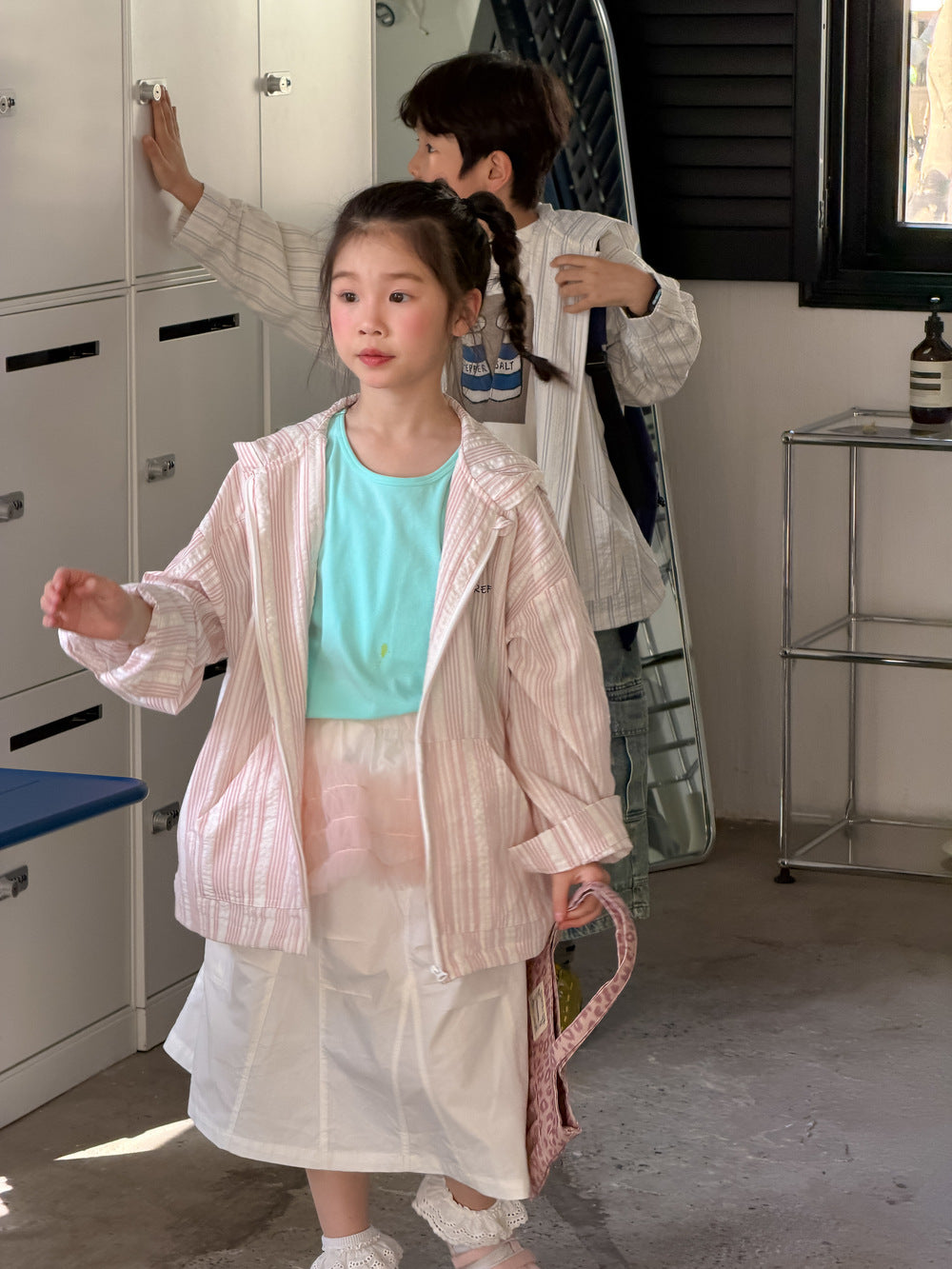 Alphabet Cartoon Hooded Jacket プリント フード付きジャケット【mh0012366】 Pink / 100cm KUMAI.KIDS