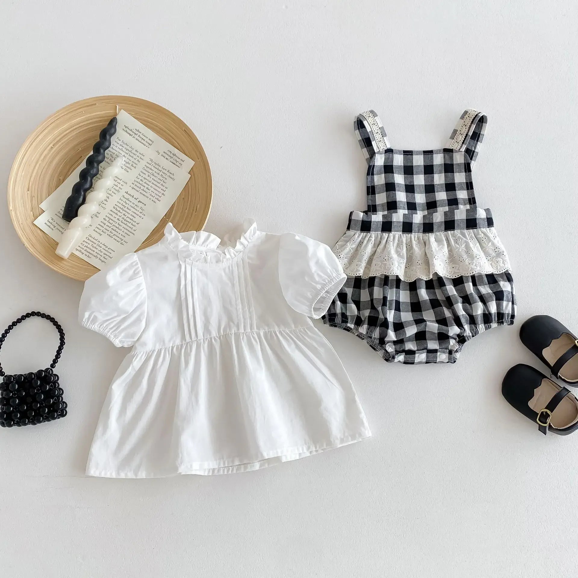 ロンパースセットアップ ベビーセットアップ 2点セット 半袖パフスリーブブラウス+チェックフリルサスペンダーロンパース【mh0005219】